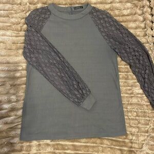 Miholl long sleeve blouse in dark gray.
